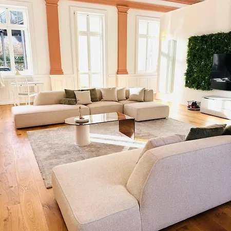 Niro I Exklusive Residenz アパート