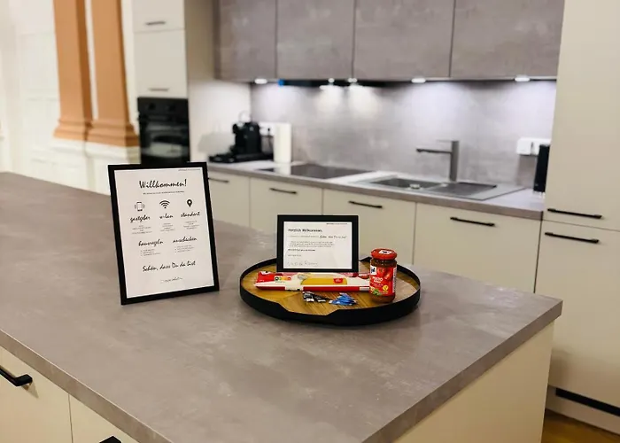 Niro I Exklusive Residenz - Historischer Ballsaal Seeheim-Jugenheim