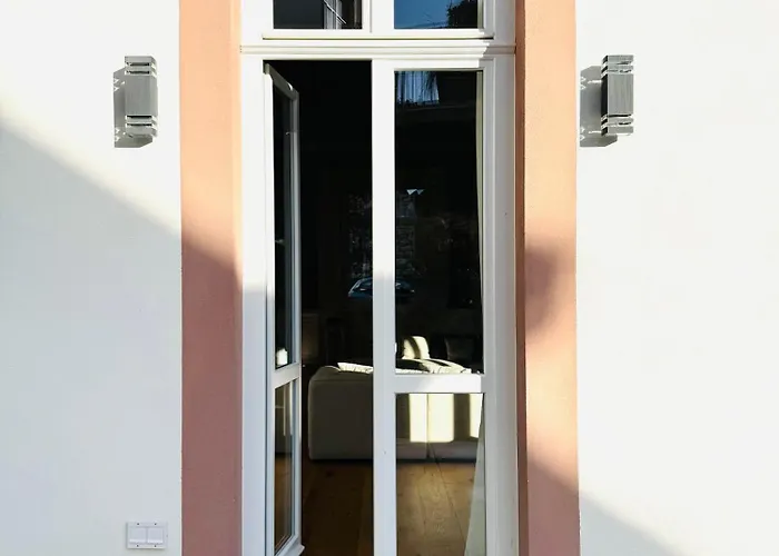 Niro I Exklusive Residenz - Historischer Ballsaal * Seeheim-Jugenheim