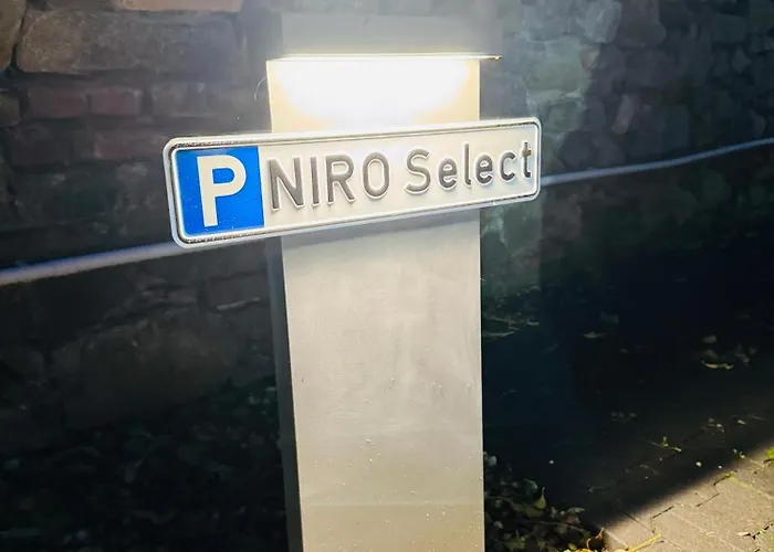 Niro I Exklusive Residenz - Historischer Ballsaal